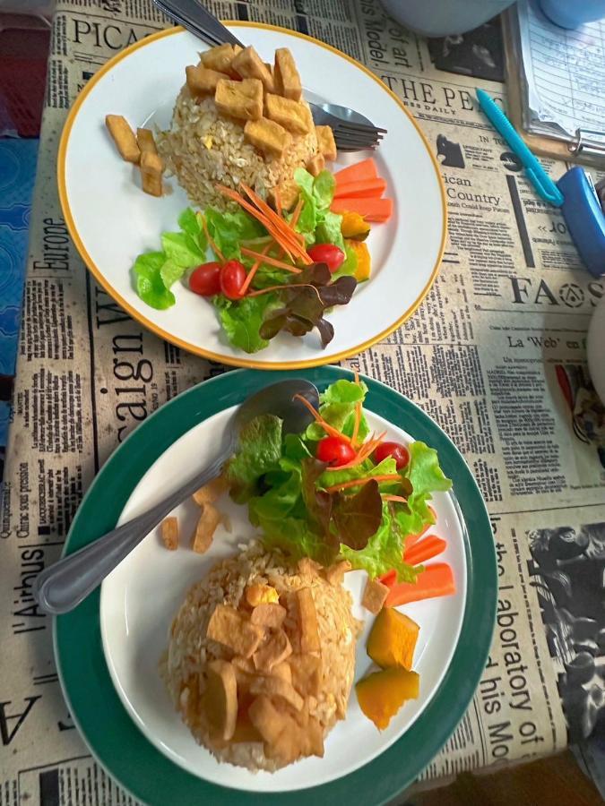 Une Jai Place เรือนอุ่นใจ Phimai Bagian luar foto